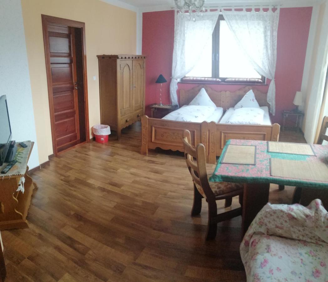 Villa Meisterburg Ściegny Habitación foto